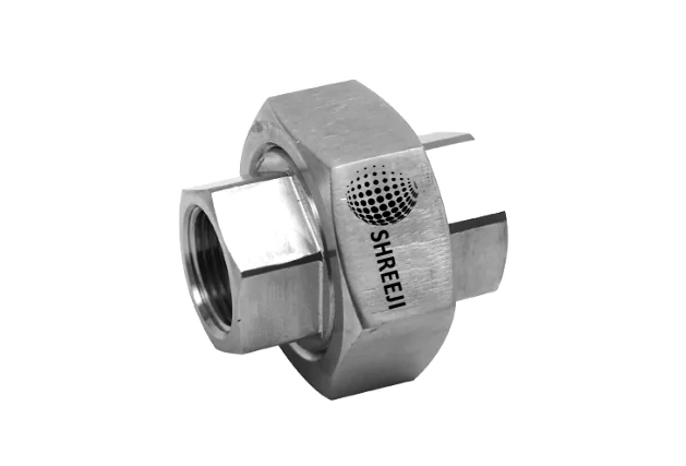 Pipe-Union-3-PC-(Hex-Body-TH)PF